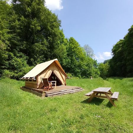 Chez Tombivouac Villa Pierrefonds Eksteriør bilde