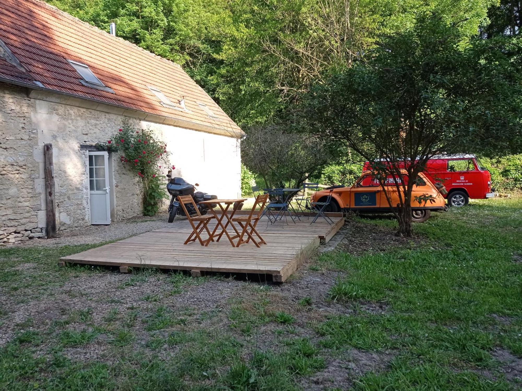 Chez Tombivouac Villa Pierrefonds Eksteriør bilde