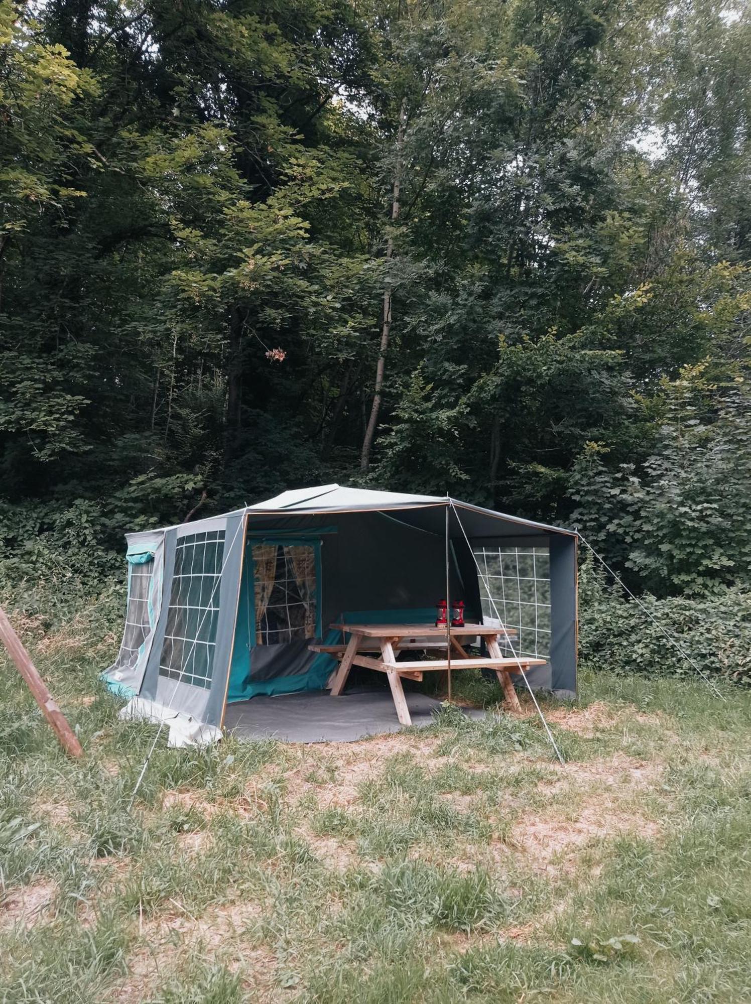 Chez Tombivouac Villa Pierrefonds Eksteriør bilde